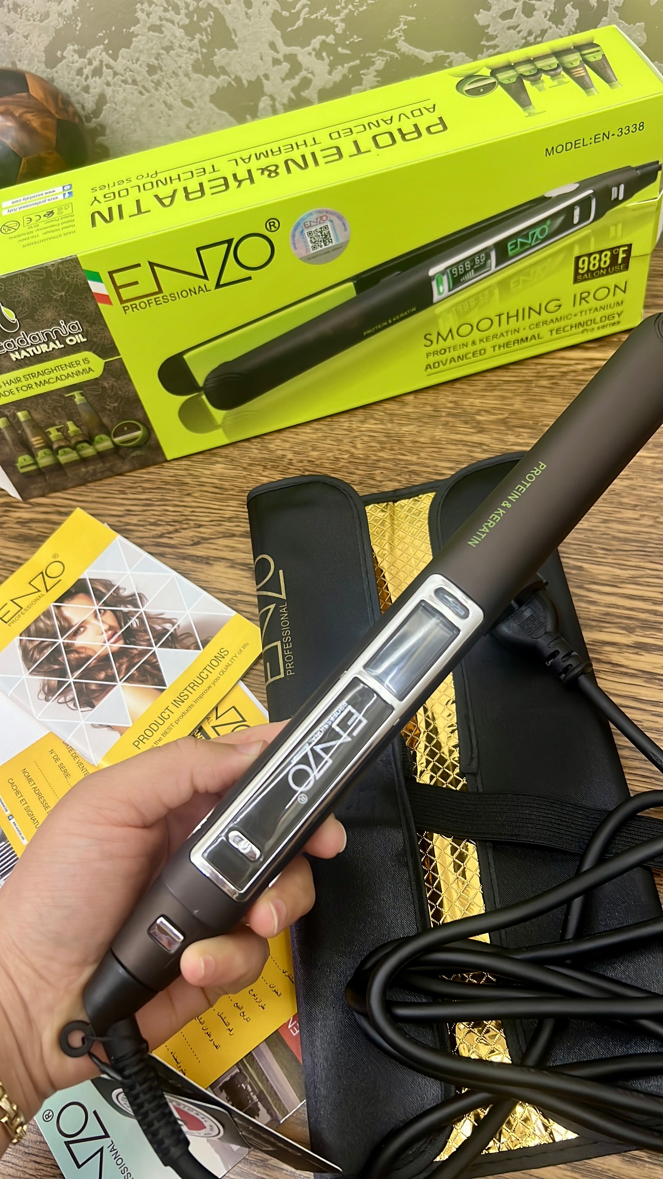 Lisseur Professionnel 988°F – Résultat Salon